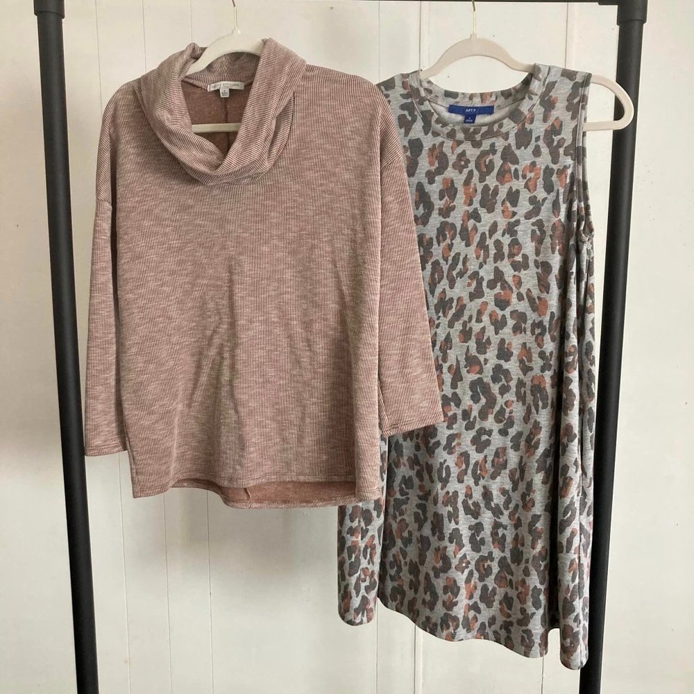 Women's Not So Mystery Box Size Small #2 - Picture 2 of 12